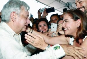 Mara recibe a López Obrador
