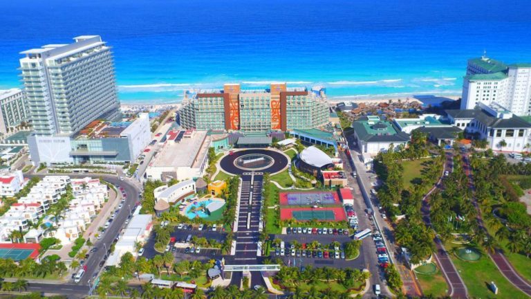 La expansión hotelera pondrá en jaque la energía eléctrica de Cancún