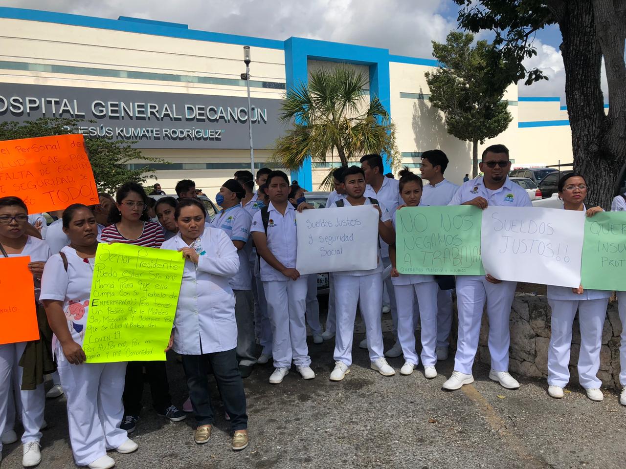 Protestan enfermeros por no tener apoyo del sector Salud ante Covid-19