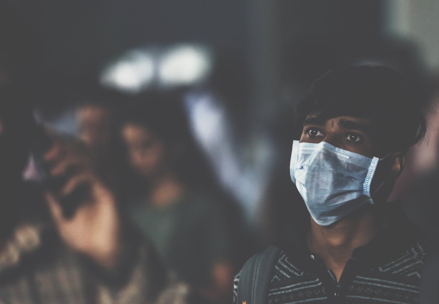 La sociedad civil se enfrenta a la irresponsabilidad de sus gobiernos en el manejo de la pandemia