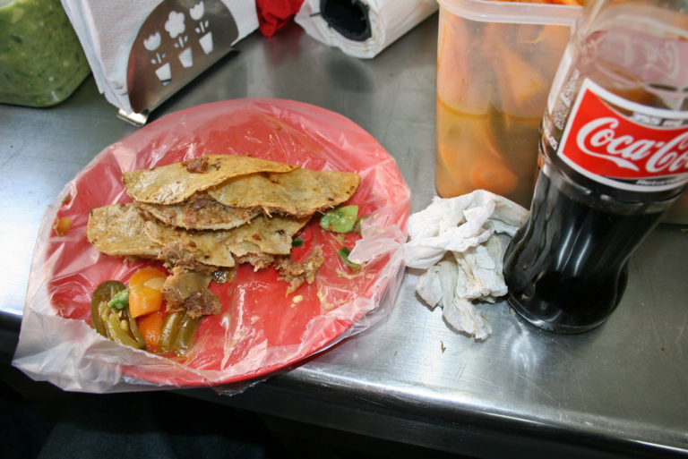 La Canasta Mágica: Menú y ubicación