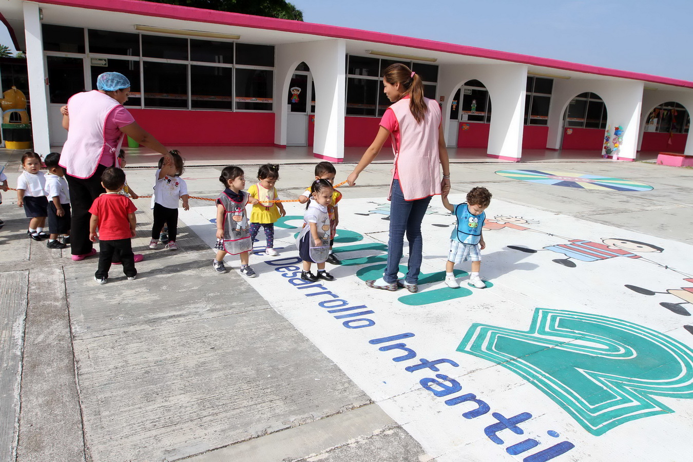 Cendi 2 de Chetumal con niños