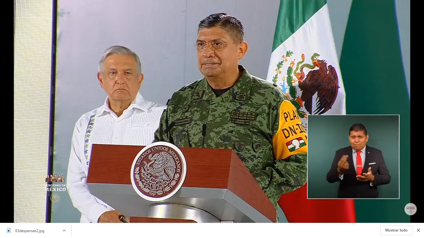 El general Luis Cresencio Sandoval al detallar la captura de El Marro