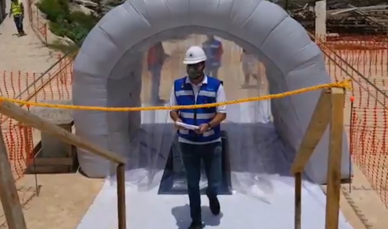 Médico en tu chamba, un fusil de un programa de 2017 de la CDMX.