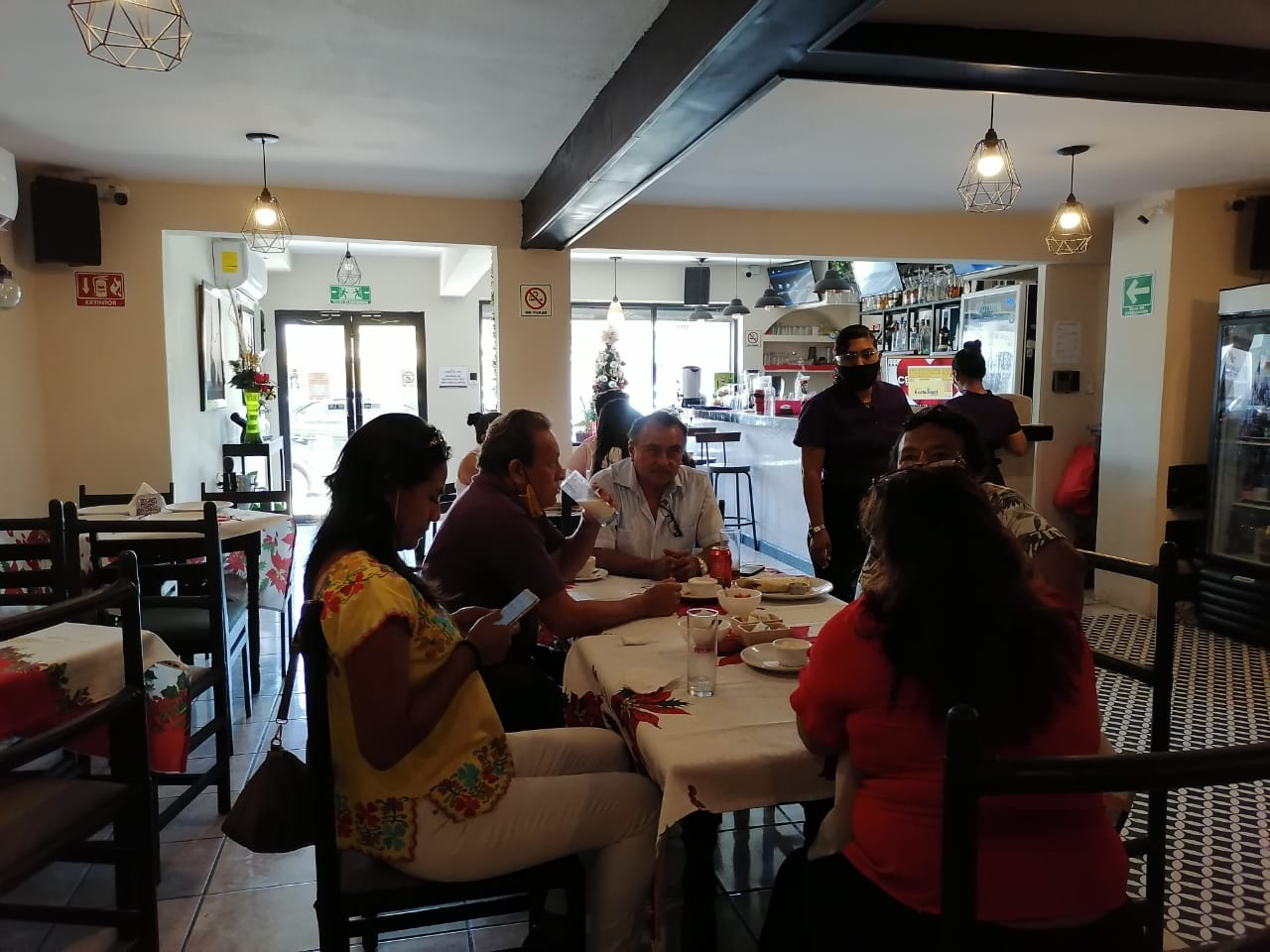 Unión de Propietarios de Restaurantes, Bares y Similares