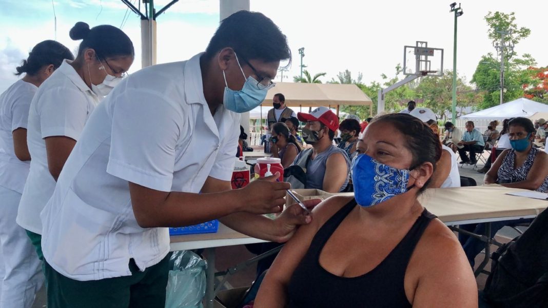 Jornada primera dosis Cancún