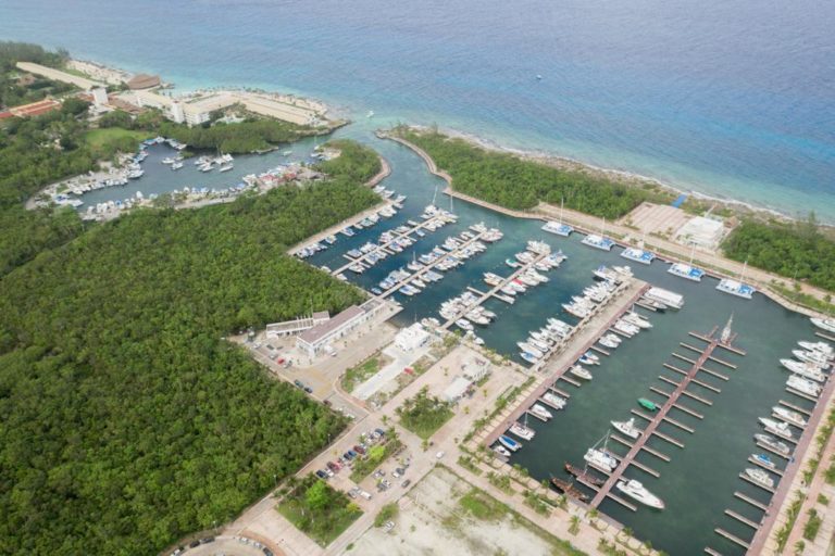 Anuncia Fonatur construcción de condominios en la Marina Cozumel