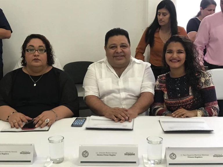 Renuncia Orlando Muñoz al PRD tras 24 años de militancia