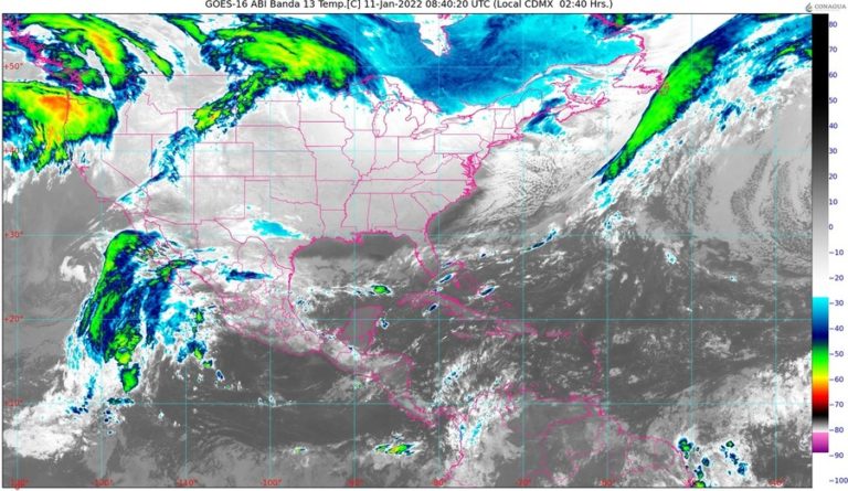 Frente frío provoca lluvias muy fuertes en la Península de Yucatán