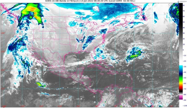 Lluvias aisladas y fuertes vientos en costas de la Península de Yucatán