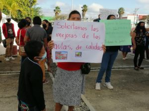 Protestan maestros 2