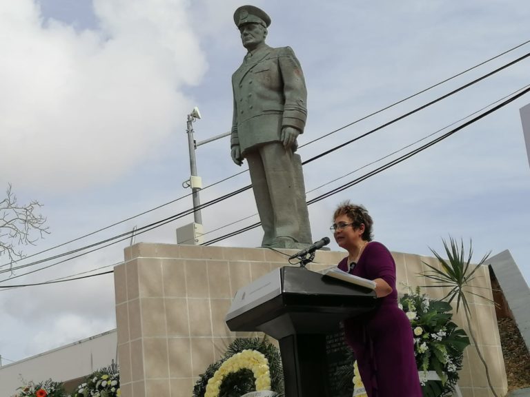 Reprocha nieta de Othón P. Blanco falta de civismo del gobernador y alcaldesa