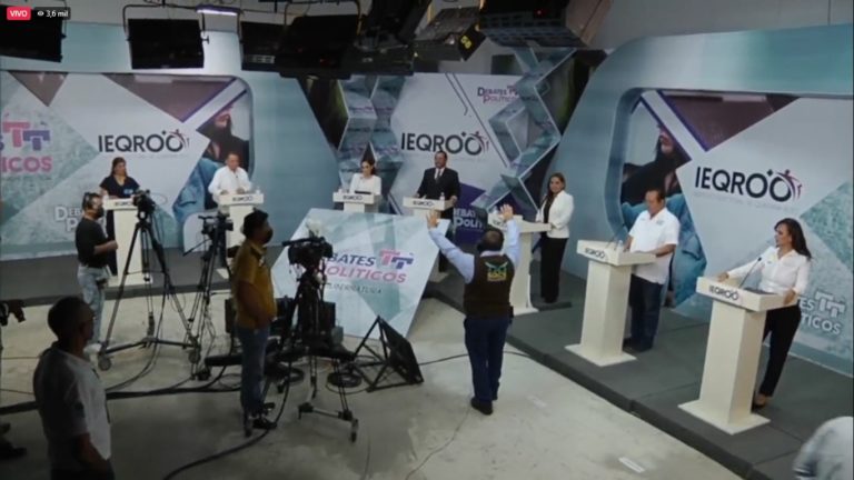 Debate: Mara, propone; Pech y Laura, atacan; Leslie y Nivardo, en el limbo