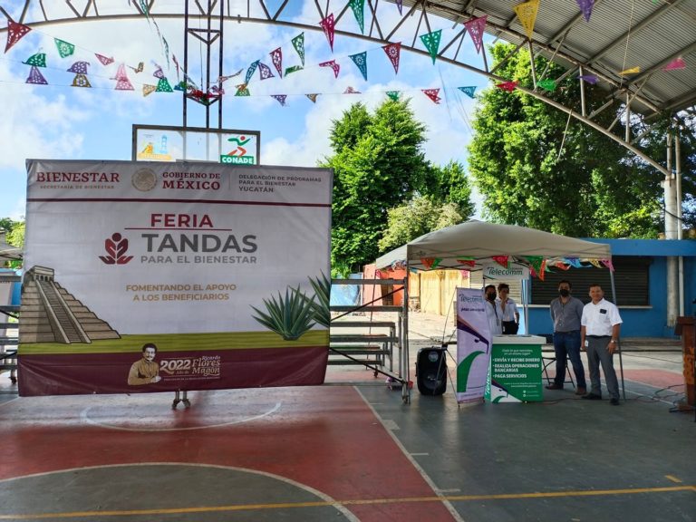 Asiste a la Feria de Tandas para el Bienestar en Chetumal