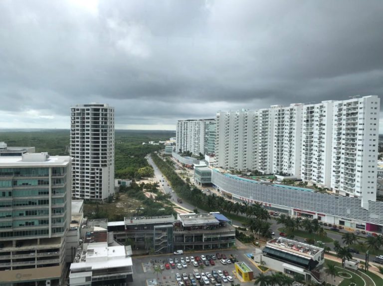 Van por asesores inmobiliarios “piratas”… otra vez