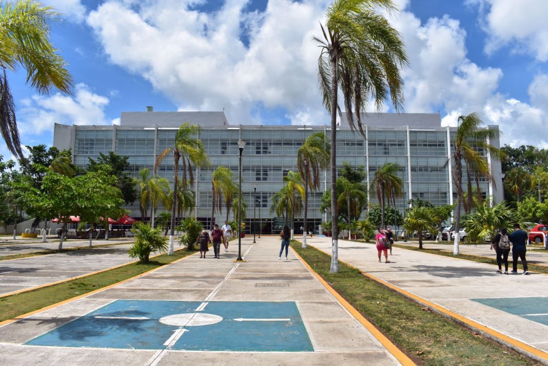 hospital del IMSS en Cancún