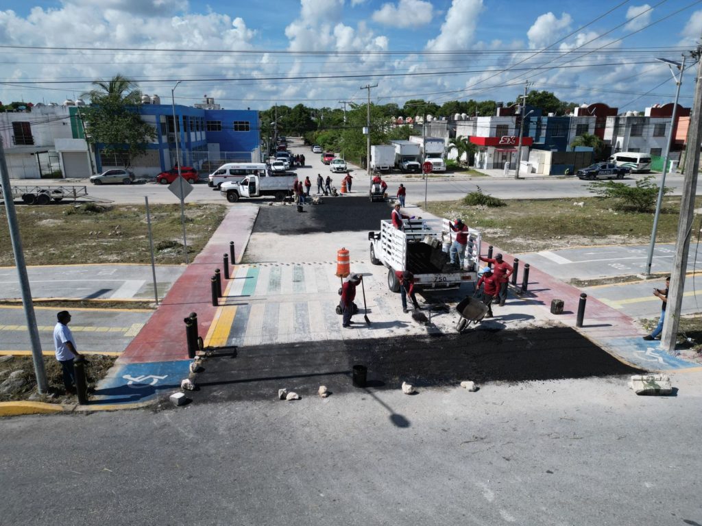 Avenida Cancún