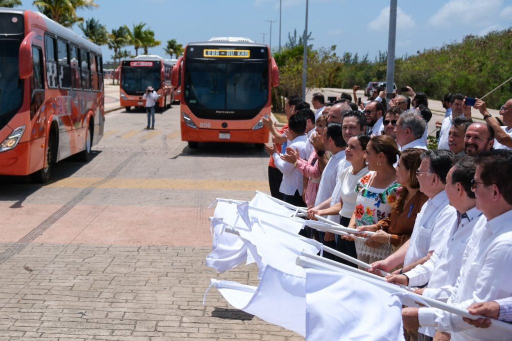 transporte publico cancun