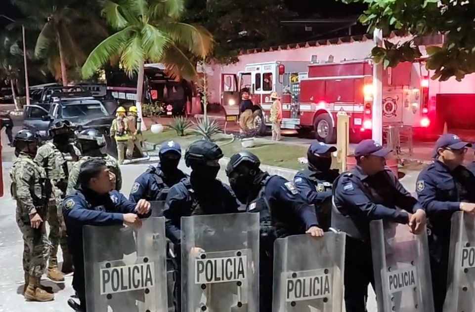 Policía